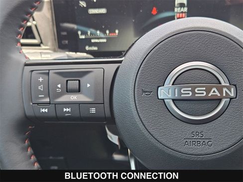 New 2025 Nissan Kicks SR w/ Illumination Package image 23