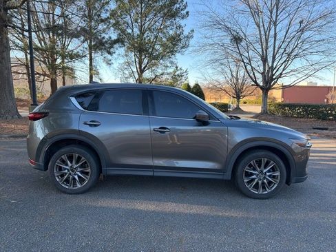 Used 2019 MAZDA CX-5 Signature image 5