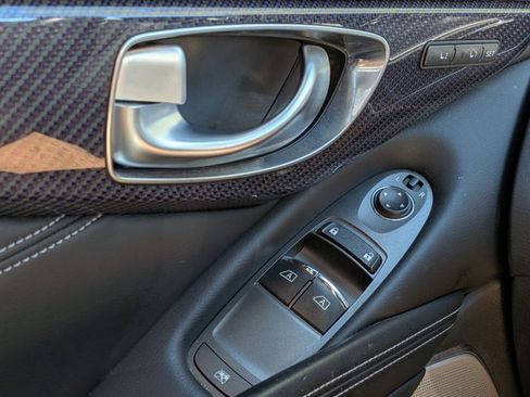 Used 2017 INFINITI Q60 3.0t Sport w/ Cargo Package image 3