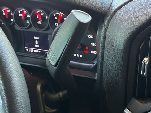 Used 2022 Chevrolet Silverado 2500 Custom w/ Custom Value Package AWD/4WD image 20