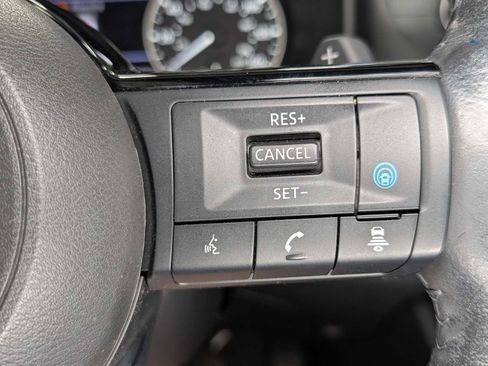 Used 2021 Nissan Rogue SV w/ Premium Package AWD/4WD image 37