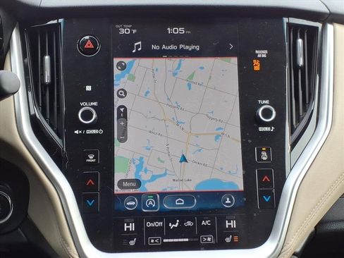 Used 2021 Subaru Outback Premium image 16