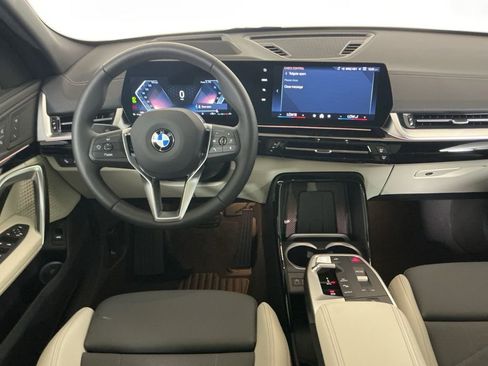 New 2026 BMW X2 xDrive28i w/ Technology Package AWD/4WD image 13