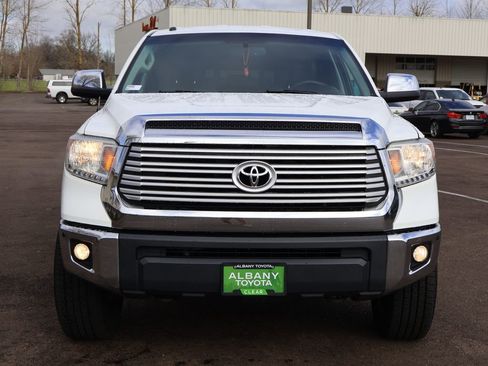 Used 2015 Toyota Tundra Limited w/ Limited Premium Package image 12