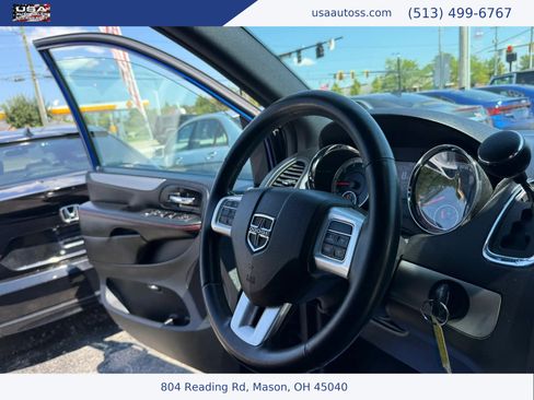 Used 2019 Dodge Grand Caravan GT FWD image 25