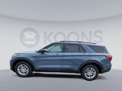 New 2026 Ford Explorer Active AWD/4WD image 7