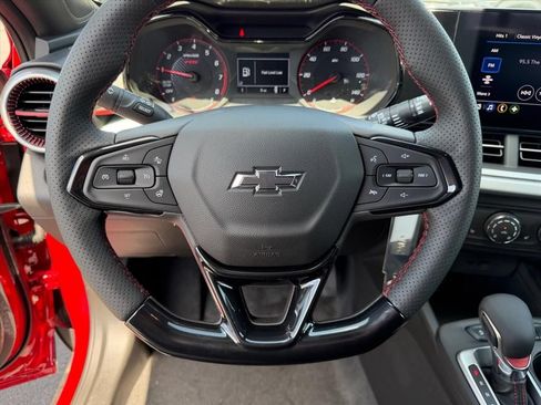 New 2026 Chevrolet Trax RS w/ Driver Confidence Package FWD image 10