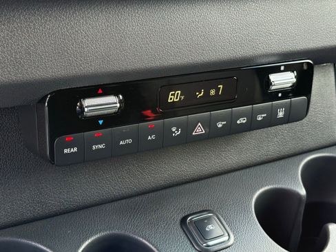 New 2025 Mercedes-Benz Sprinter 2500 image 29