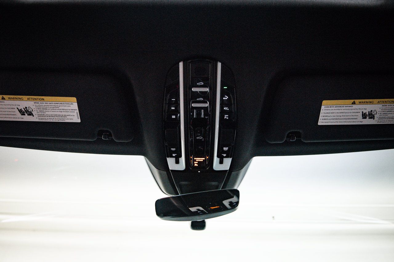 Certified 2023 Porsche Panamera image 20