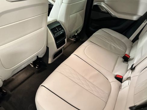 New 2026 BMW X6 xDrive40i image 4