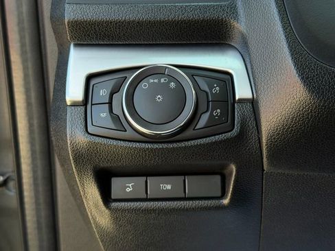 Used 2018 Ford Explorer Sport AWD/4WD image 39