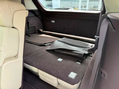 Used 2020 Lexus RX 350L FWD w/ Premium Package image 25