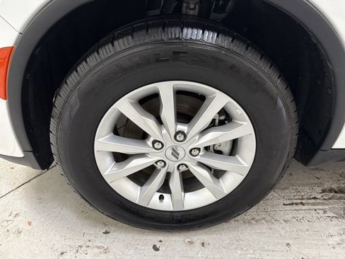 Used 2022 Dodge Durango SXT image 33