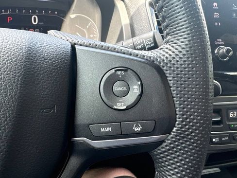 Used 2023 Honda Passport EX-L image 17