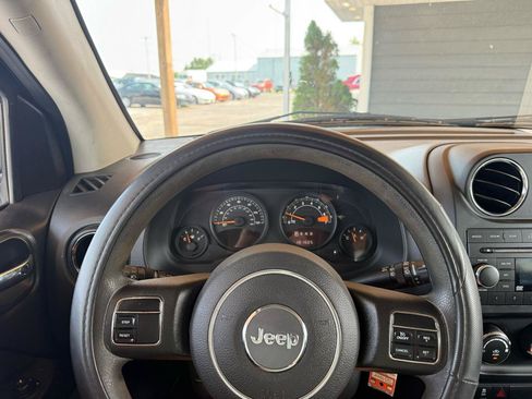 Used 2014 Jeep Compass Sport w/ Power Value Group FWD image 31