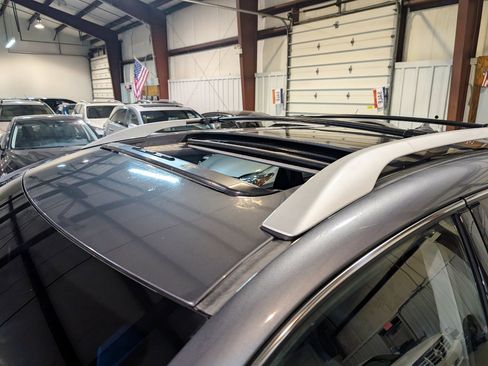 Used 2013 Lexus RX 450h AWD image 2