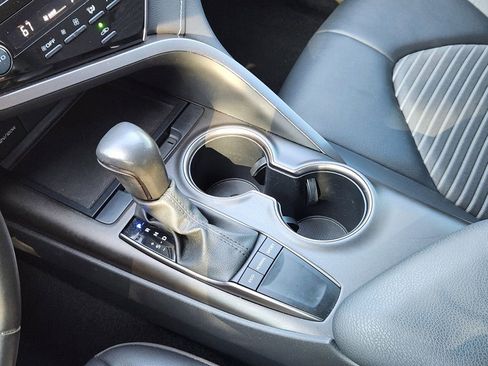 Used 2023 Toyota Camry SE image 21