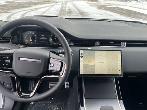 New 2026 Land Rover Range Rover Evoque Dynamic SE AWD/4WD image 12