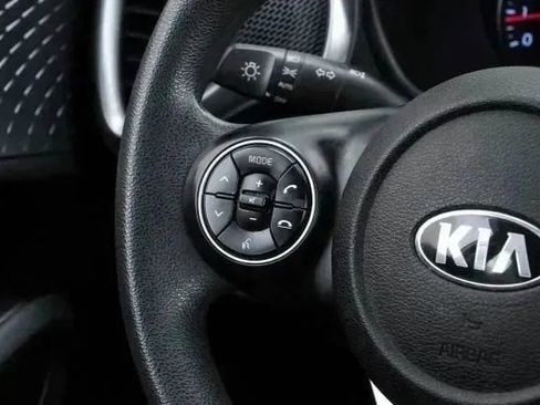 Used 2021 Kia Soul S image 21