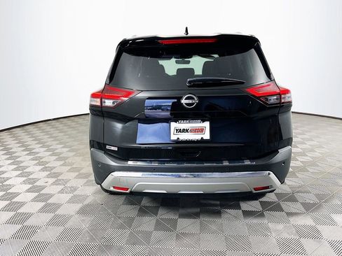 Certified 2023 Nissan Rogue Platinum w/ Platinum Premium Package AWD/4WD image 10