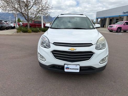 Used 2017 Chevrolet Equinox LT w/ Convenience Package AWD/4WD image 2