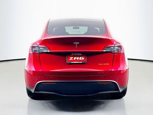 Used 2024 Tesla Model Y Long Range image 4