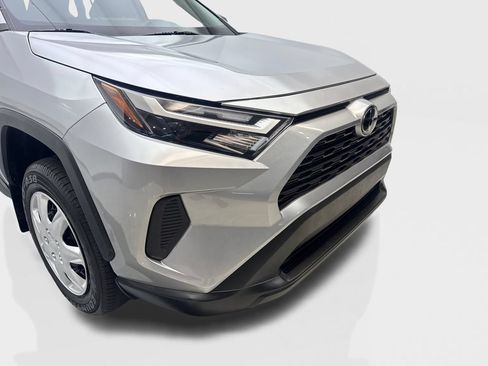 Used 2024 Toyota RAV4 LE FWD image 17