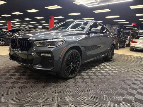 Used 2020 BMW X6 M50i image 5