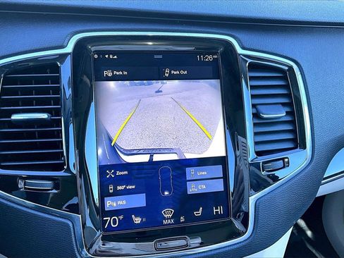 Used 2018 Volvo XC90 T6 Momentum w/ Convenience Package image 23