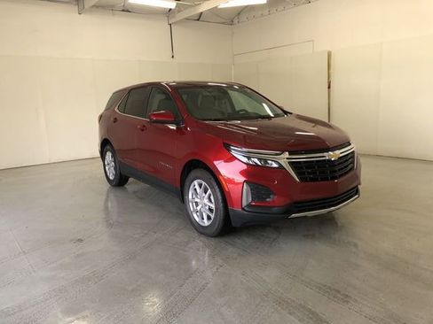 Used 2023 Chevrolet Equinox LT image 13