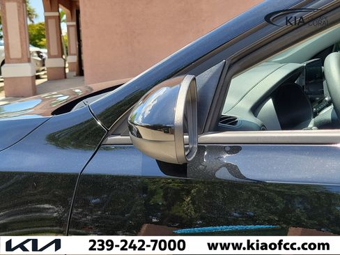 Certified 2023 Kia Forte LXS FWD image 7