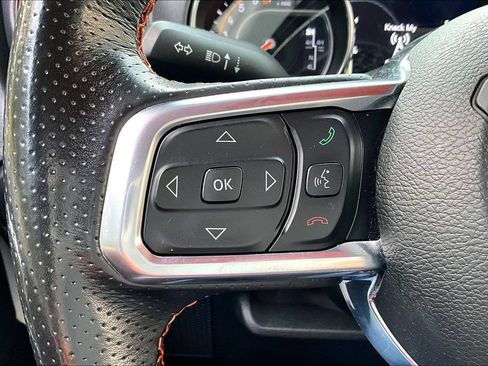 Used 2021 Jeep Gladiator Mojave w/ Uconnect 4C Nav & Sound Group AWD/4WD image 12