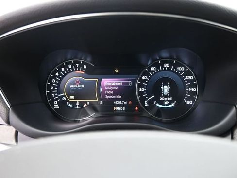 Used 2019 Lincoln MKC Reserve image 16