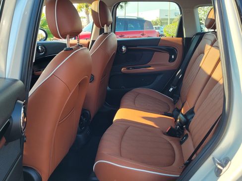 Used 2022 MINI Cooper Countryman S w/ Signature Upholstery Package image 11