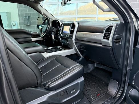 Used 2020 Ford F350 Lariat image 20