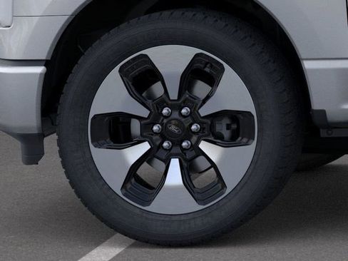New 2025 Ford F150 Lightning Platinum AWD/4WD image 19
