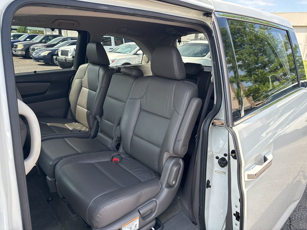 Used 2015 Honda Odyssey Touring image 8