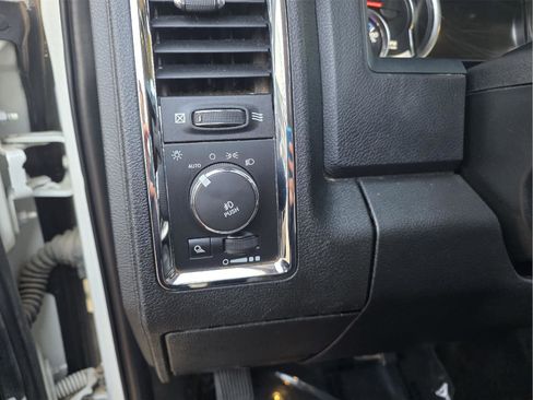 Used 2017 RAM 3500 Laramie image 20