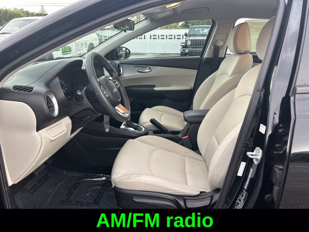 Used 2023 Kia Forte LXS FWD image 11