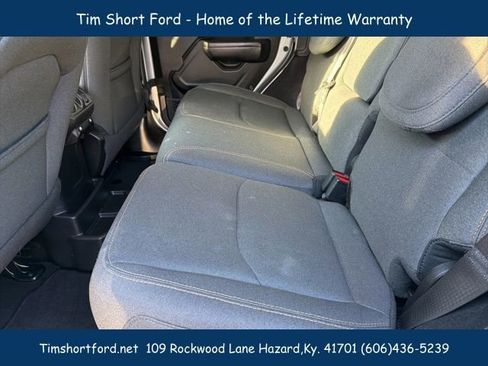 Used 2024 Jeep Wrangler Unlimited w/ Convenience Group image 10