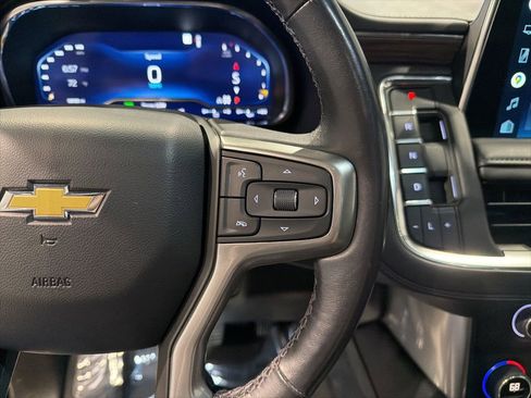 Used 2022 Chevrolet Tahoe LT w/ Luxury Package AWD/4WD image 30