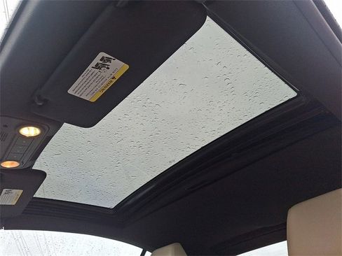 Used 2013 Volkswagen Eos Komfort image 10