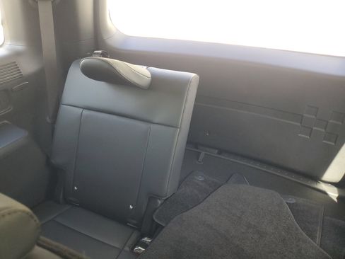 Used 2025 Hyundai Santa Fe SEL image 15