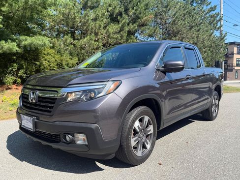 Used 2019 Honda Ridgeline RTL-T image 3