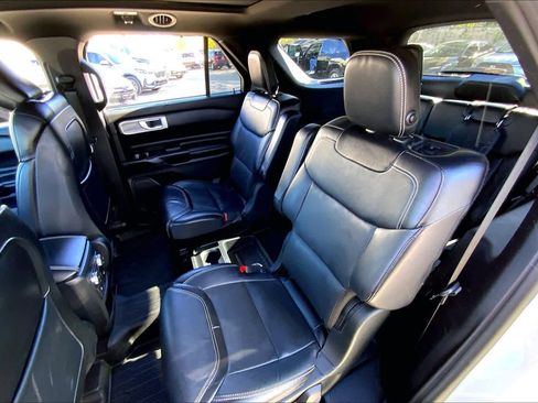 Used 2020 Ford Explorer ST image 20