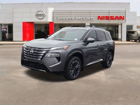 New 2026 Nissan Rogue Platinum image 7