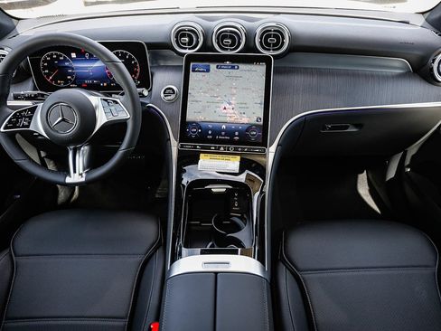 New 2026 Mercedes-Benz GLC 300 4MATIC image 10