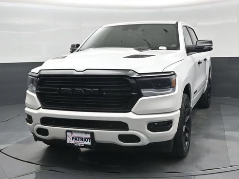 Used 2024 RAM 1500 Laramie AWD/4WD image 33