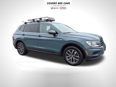 Used 2019 Volkswagen Tiguan SE w/ Panoramic Sunroof Package