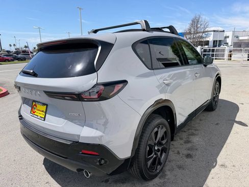 New 2026 MAZDA CX-5 2.5 S w/ Premium Package AWD/4WD image 5